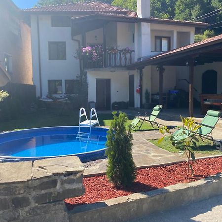Yovkovata Kyshta Chiflik Exterior foto